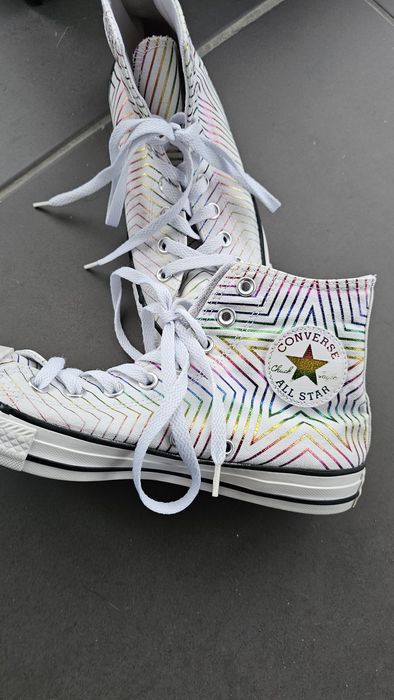 Converse dama in stare foarte buna