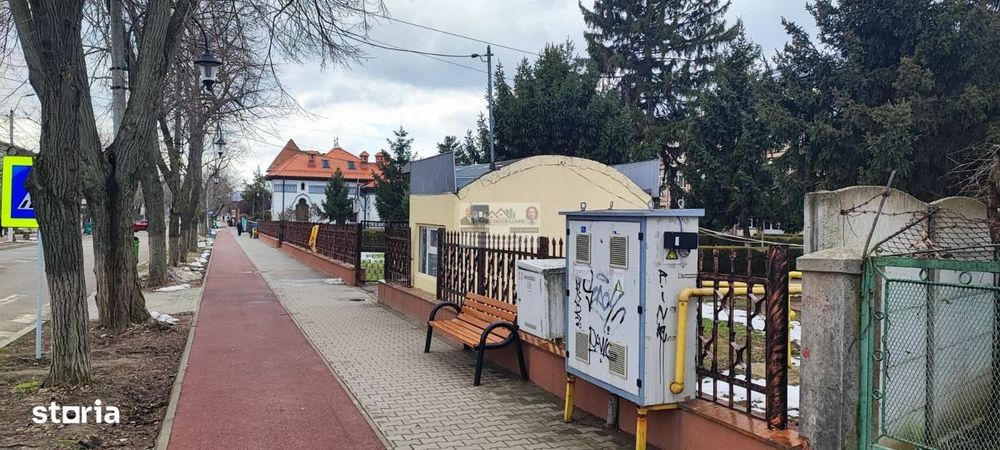 Imobil ultracentral Tecuci/Teren 1110 mp/Cafenea vis a vis  de liceul