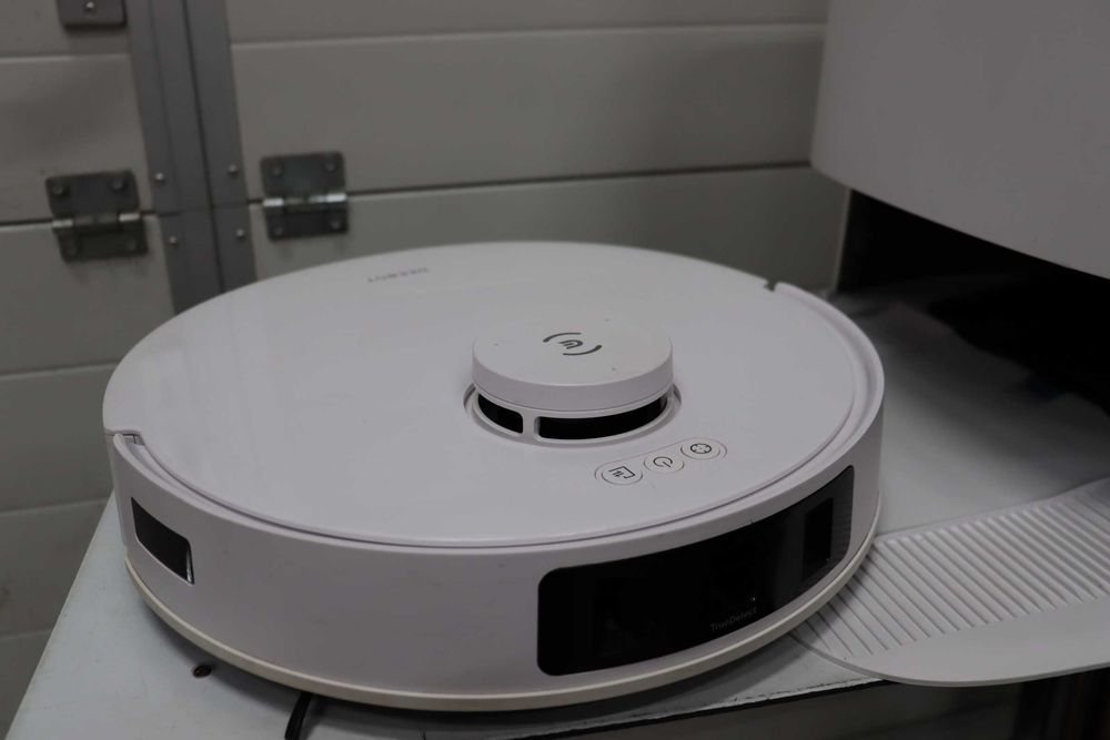 Прахосмукачка робот ECOVACS DEEBOT T30 PRO Omni,Mop11000PA,гореща вода