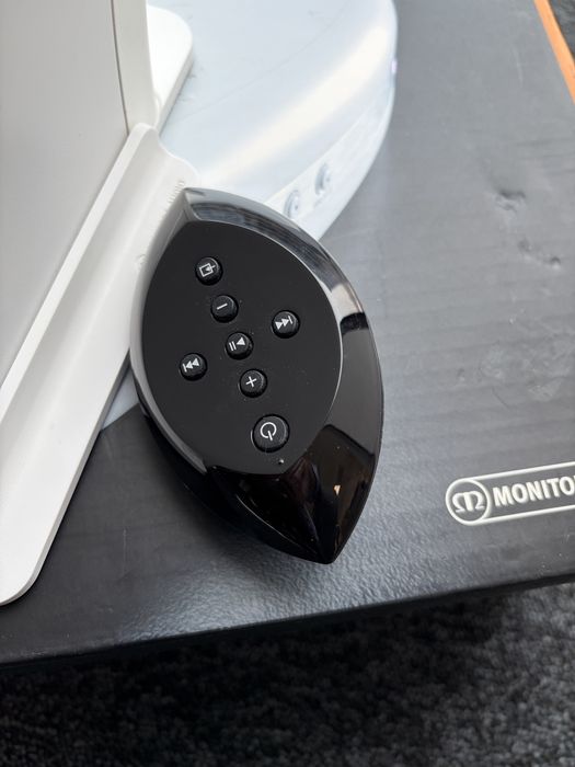 Мрежови стерео интегриран усилвател Monitor Audio Airstream A100