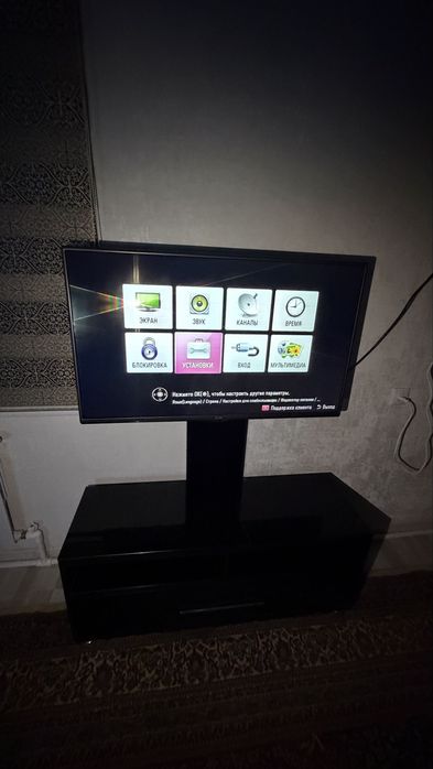 4 телевизора LG +1 Roison б/у (43дюйм)