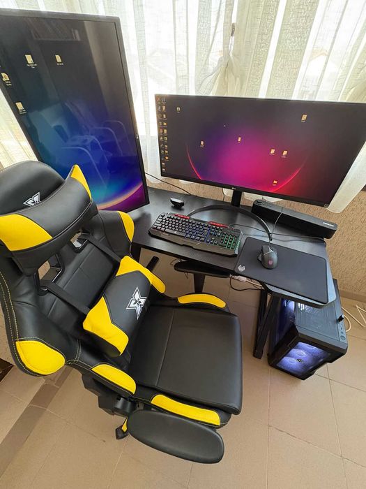 Set complet gaming + productivitate – PC RTX 3060 + 2 monitoare + birou+ scaun+ camera LED FULL HD+ lampa led birou (setup complet)