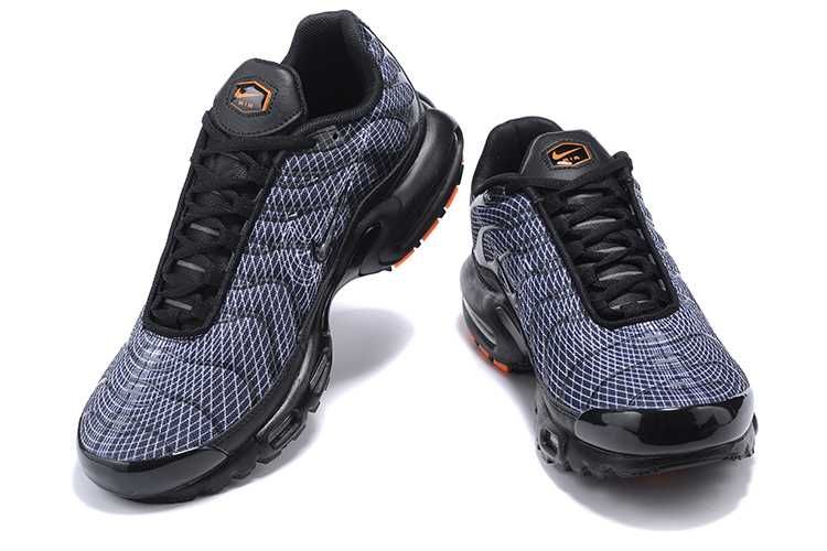 Оригинални мъжки маратонки Nike Air Max Plus TN размери 41 и 42