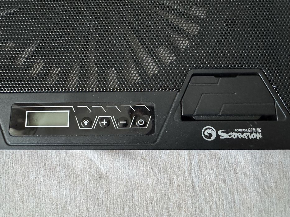 Vand Cooler Laptop Marvo FN-39