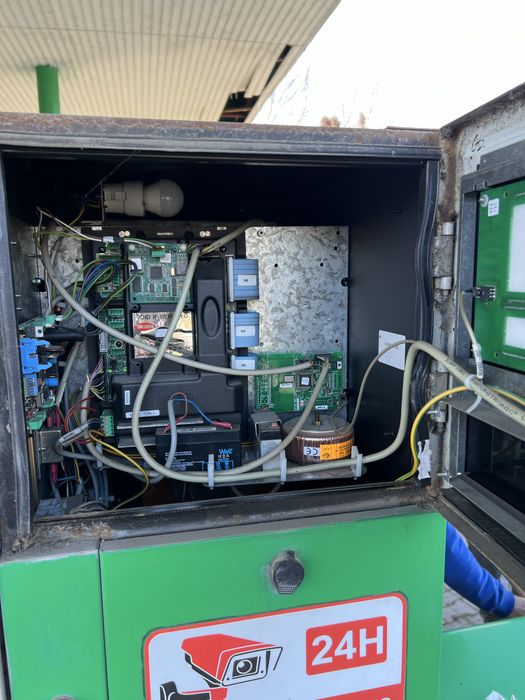 Pompe distributie benzina motorina Tokheim Quantium 500T1, Wayne Dresser 687
