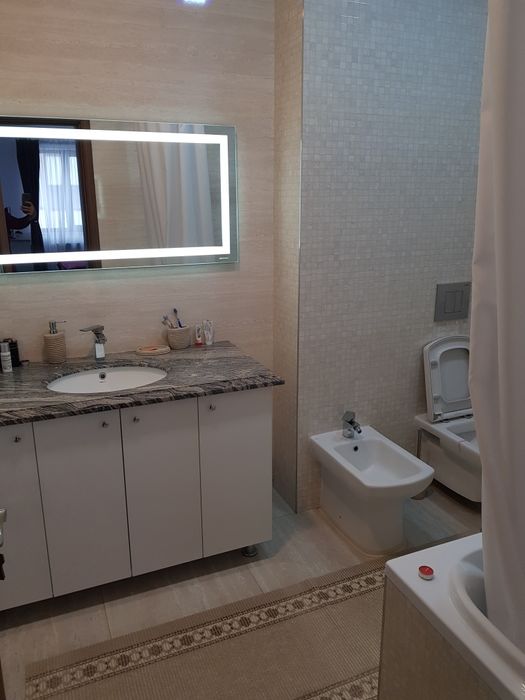 Apartament 3camere si parcare subterană