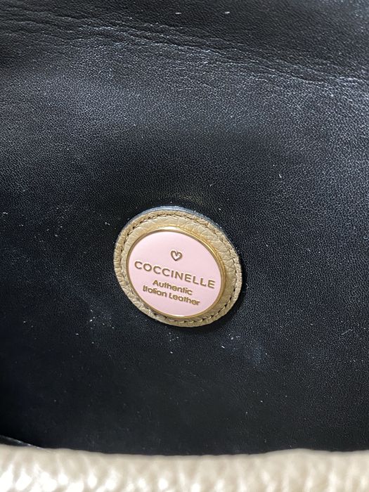 продаю оригинальную сумку от Coccinelle