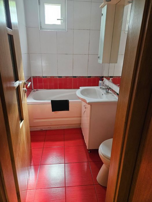 Apartament 3 camere chirie