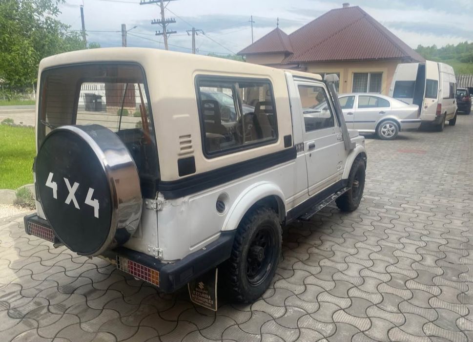 SUZUKI Samurai 1990 — imagine 3
