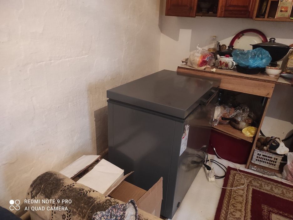 Морозильник большой