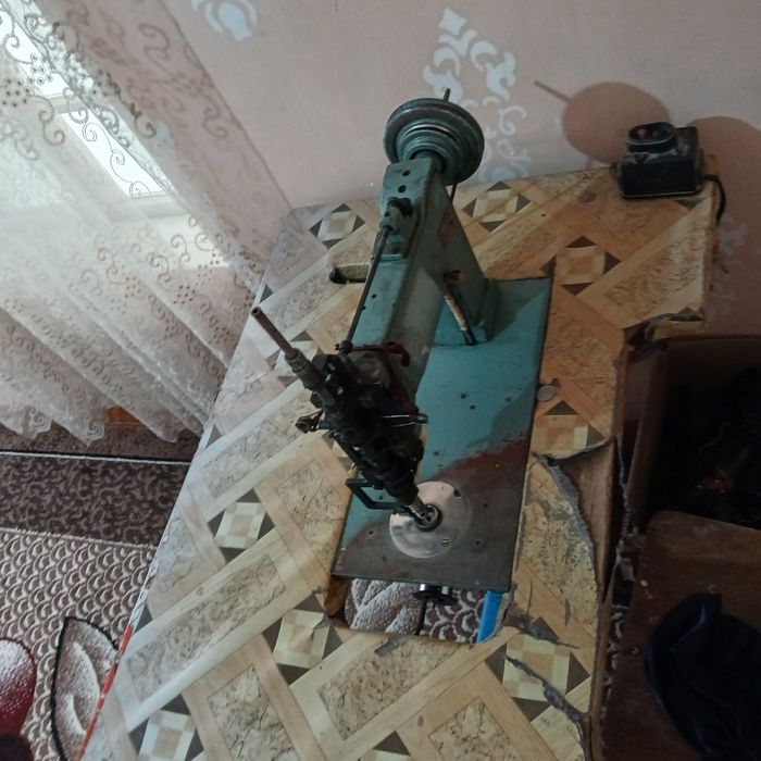 Pat tikuv mashinasi kafolati bilan