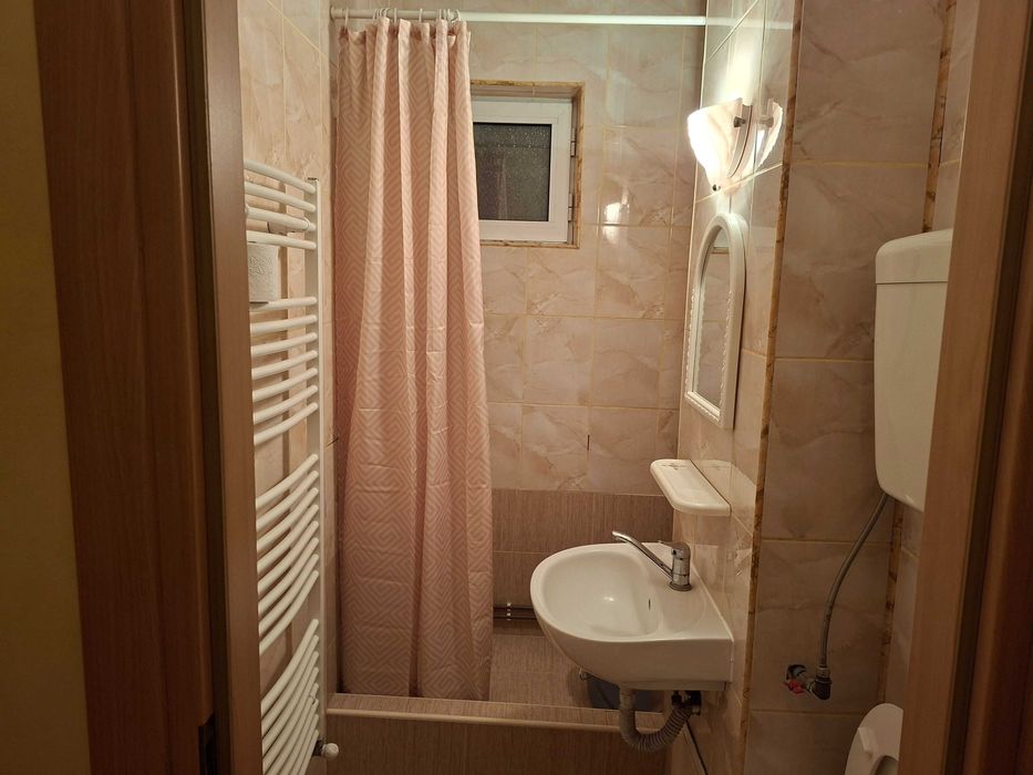 Vand apartament 3 camere Vlaicu-Lebada