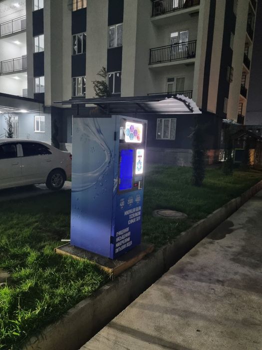 Водомат. Вендинговый аппарат продажи фильтрованной воды