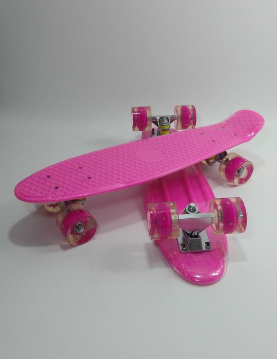 Розови цикламени светещи пениборди скейтборд penny board / пениборд