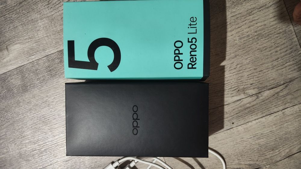 Продам телефон OPPO Reno 5 Lite