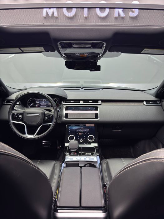 В продаже Land Rover Range Rover VELAR