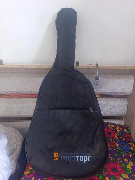 Продам гитару FENDER, модель не помню, покупали в Москве МузТорге