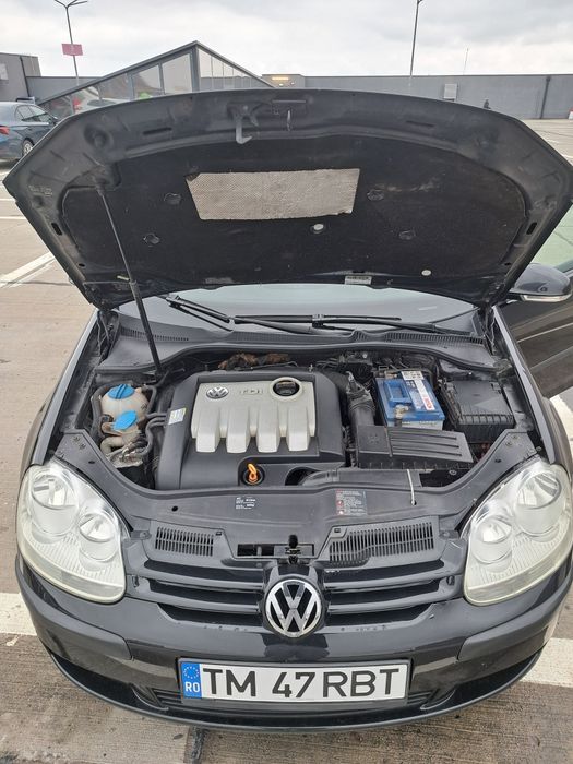 Vând urgent Golf 5