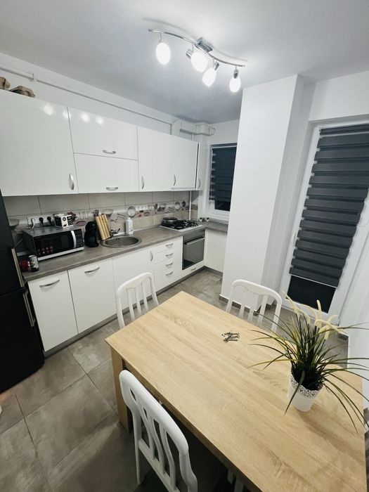 Apartament 2 camere decomandat