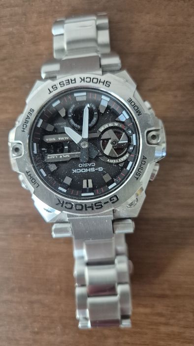 Продам Casio GST B400