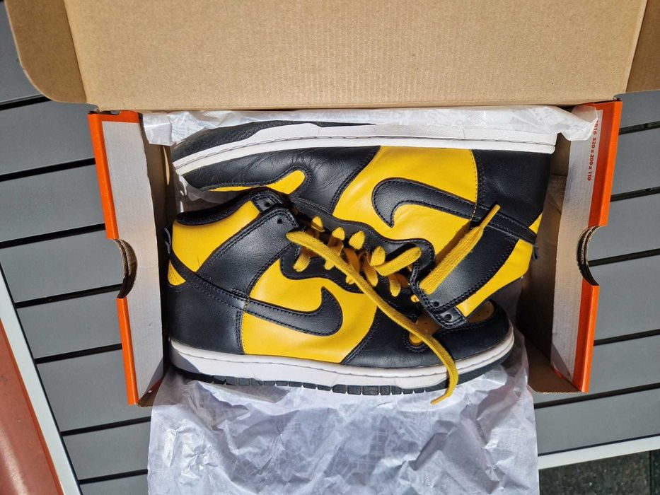 Nike Dunk High University Gold and Black
