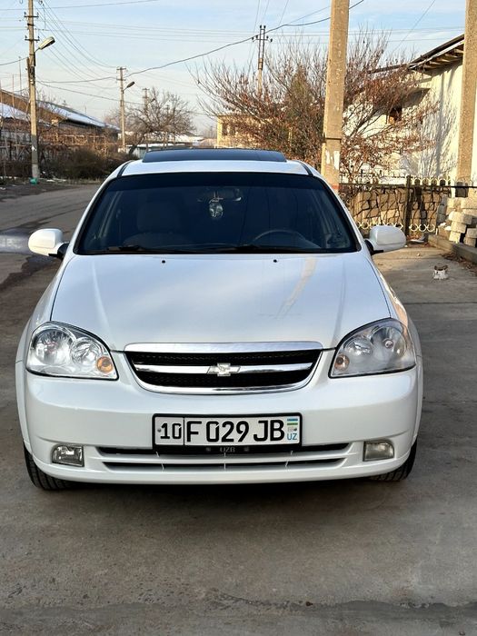 Laccetik 1.8 avtomatik