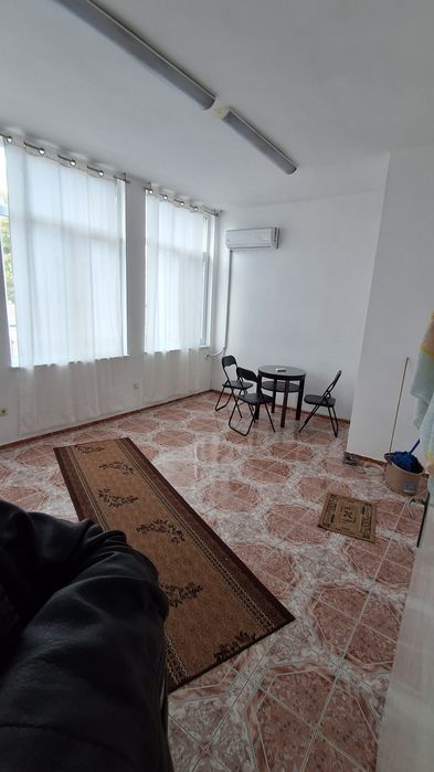 Дава се под наем Офис в Казанлък - 21 кв.м за 163.2 € - Снимка #2