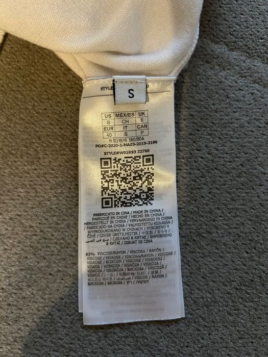 2 броя блузи  Guess  , размер S-M