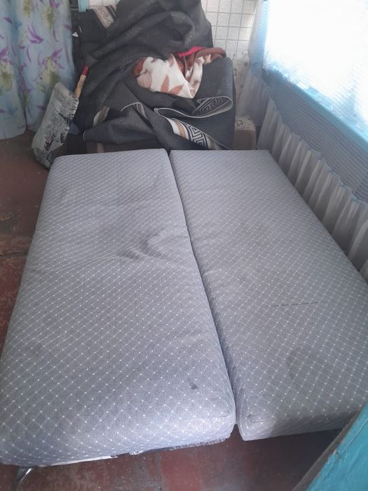 Продам диван б/у