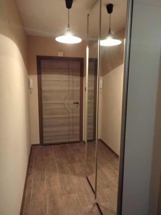 Давам двустаен апартамент под наем