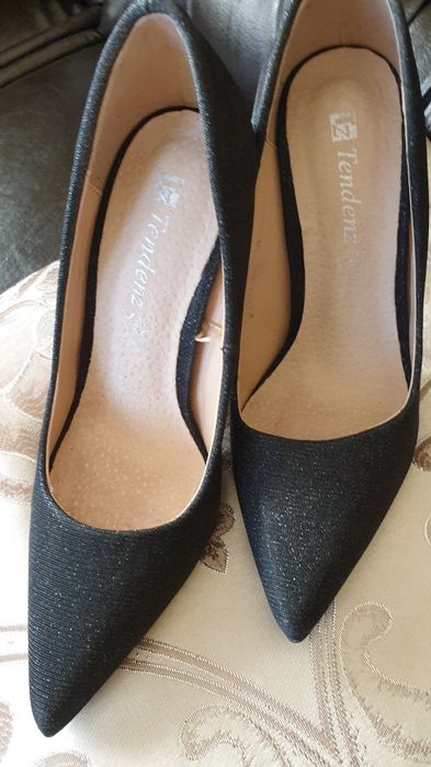 Луксозни обувки естествена кожа Тенденс.