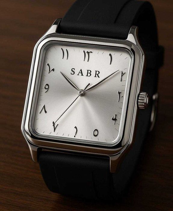 Nafis qora rangdagi SABR soati