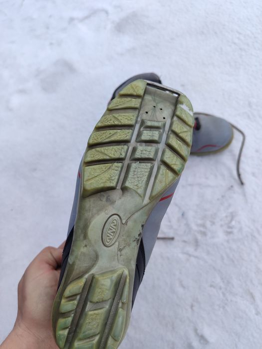 Лыжные ботинки 36р