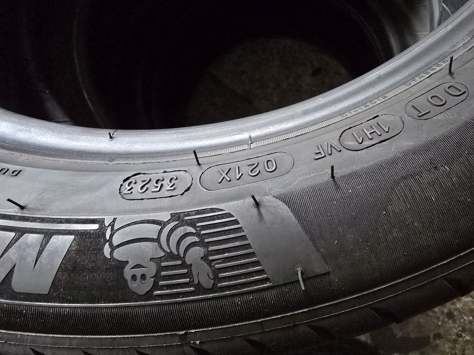 Michelin 225/50 R18 99W vară