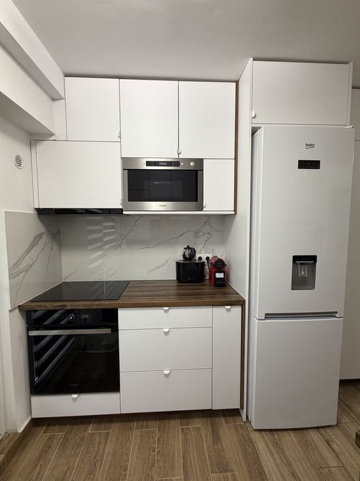 Vand apartament Republicii