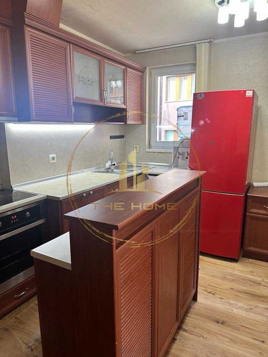 Дава се под наем Тристаен апартамент в Варна, Цветен квартал - 75 кв.м за 600 € - Снимка #1