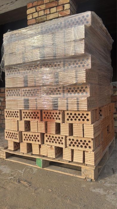 Кирпич полуторка