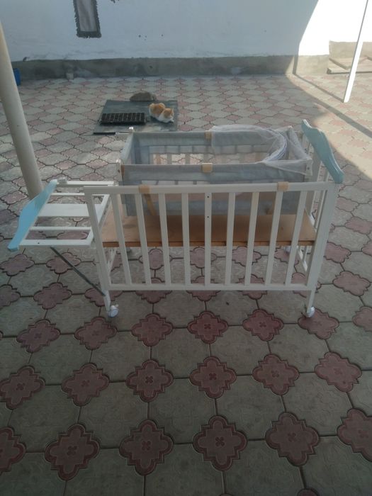 Продаётся детский манеж в хорошем состояний