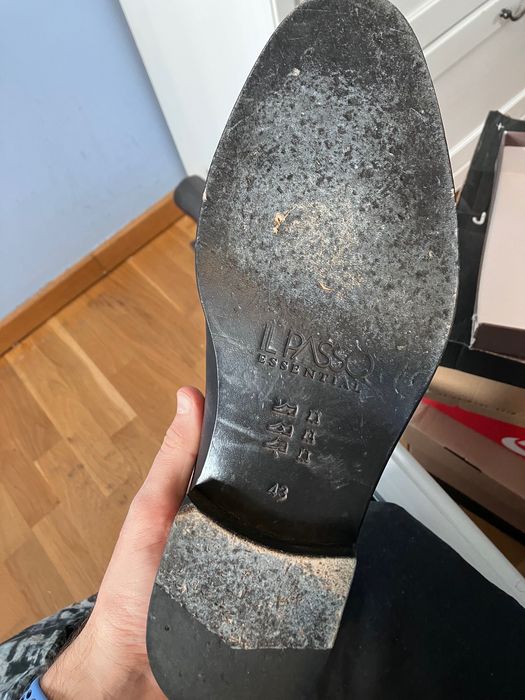 Pantofi eleganti IL PASSO marimea 43 Purtati