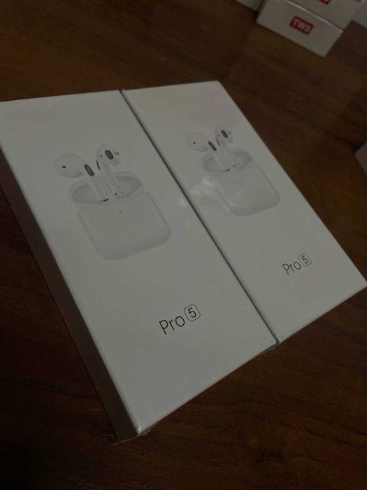 Беспроводные наушники Pro 2(4). 2 (5) 4 шт
