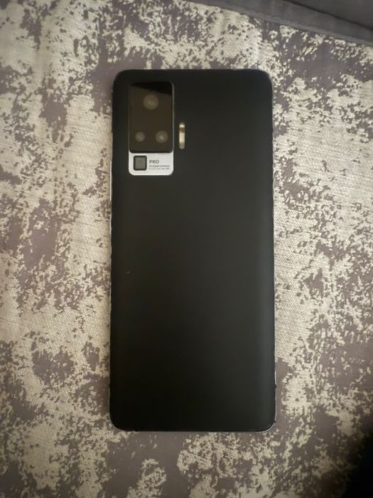 Обменаю телефон vivo x50 pro