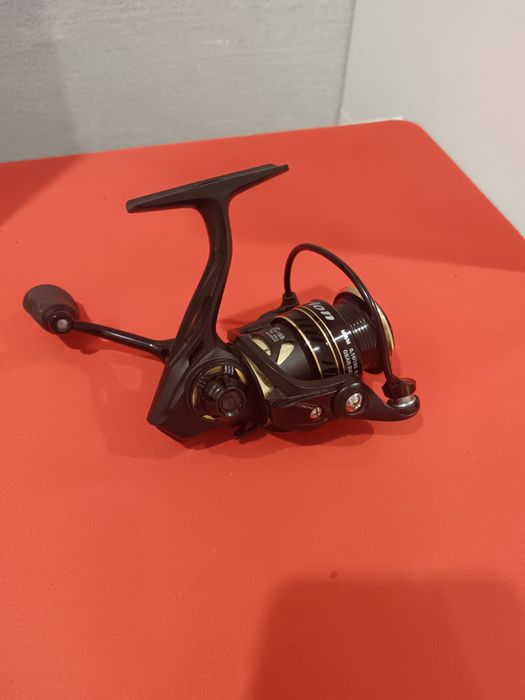 Продам катушку akara