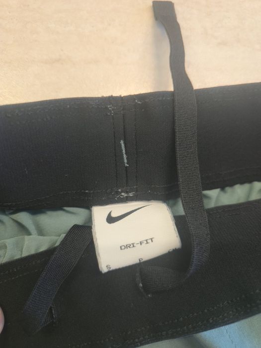 Екипи за тенис Nike