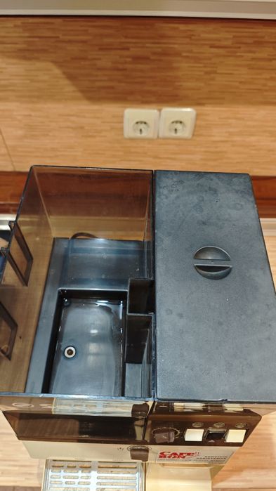 Кафе автомат Saeco