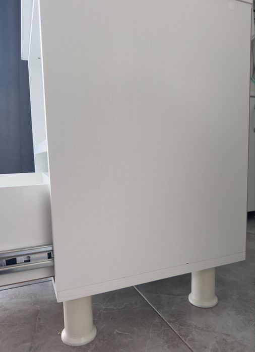 Set 2 noptiere albe - Moderne