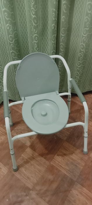 Продам. стул(биотуалет)