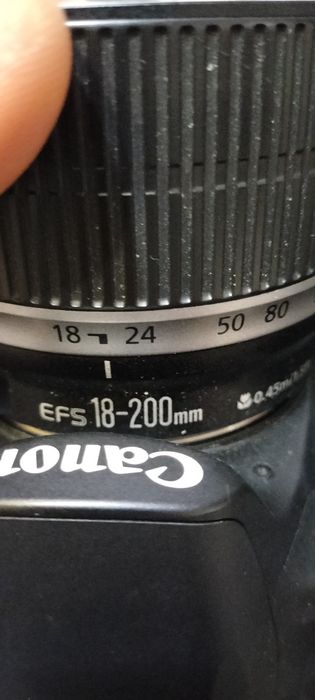 Продам Canon EOS 60D