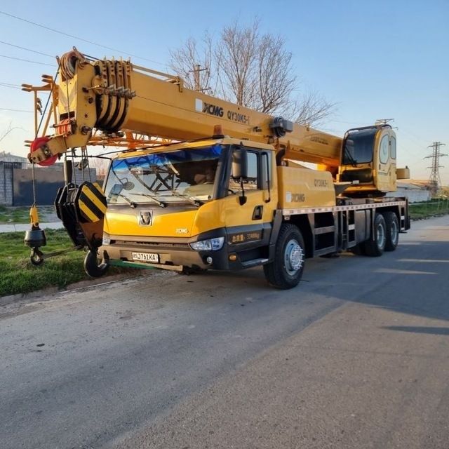 Avtokran XCMG QY30K5