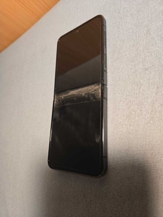 Samsung galaxy z flip 4 512 GB