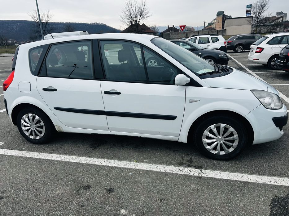 Renault Megane Scenic